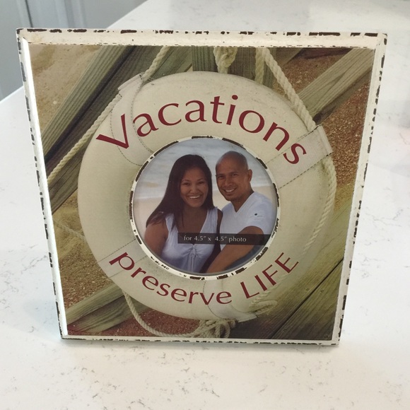 NWT Life Preserver Vacation Photo Frame - Picture 1 of 5